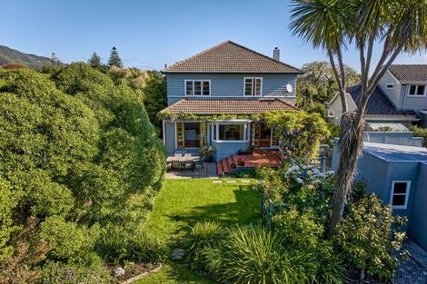 Photo of property in 5 Marina Grove, Hutt Central, Lower Hutt, 5010