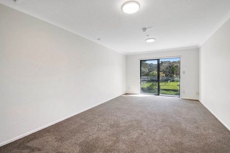 Photo of property in 2b/25 Weranui Road, Waiwera, Orewa, 0994