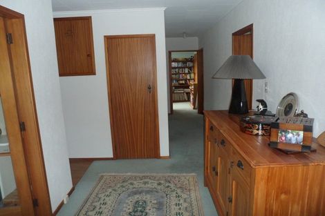 Photo of property in 120 Alexander Road, Raumati Beach, Paraparaumu, 5032