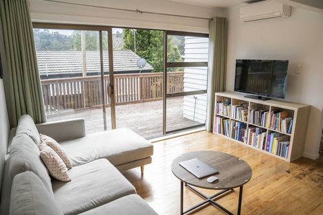 Photo of property in 1/637 Swanson Road, Swanson, Auckland, 0612