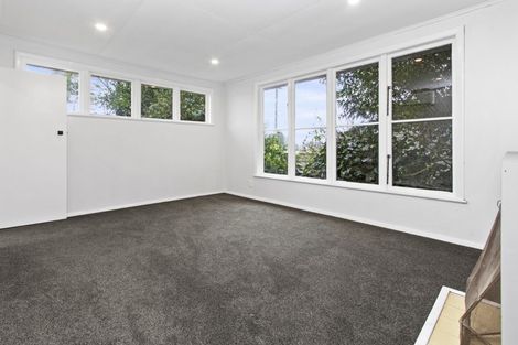 Photo of property in 39 Yeats Crescent, Fairfield, Hamilton, 3214