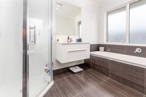 Photo of property in 1 Patu Way, Patumahoe, Pukekohe, 2679