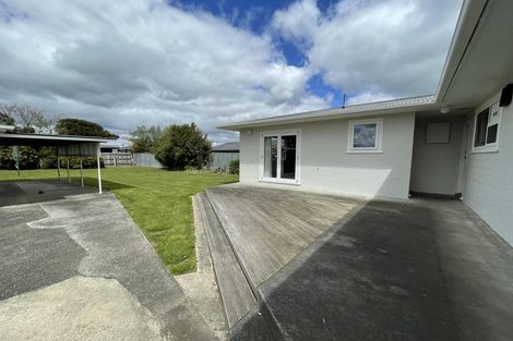 Photo of property in 23 Edwards Place, Terrace End, Palmerston North, 4410
