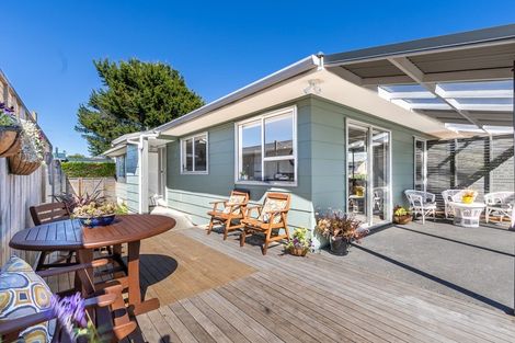 Photo of property in 2 Robert Mckeen Street, Otaki Beach, Otaki, 5512