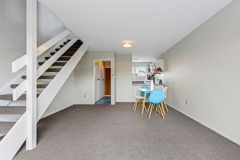 Photo of property in 4/30 Epsom Road, Sockburn, Christchurch, 8042