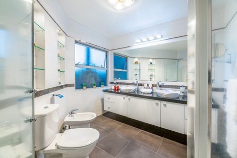 Photo of property in 37b Macleans Road, Bucklands Beach, Auckland, 2014