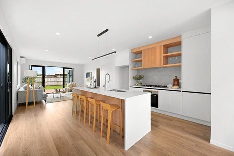 Photo of property in 72 Overton Street, Rototuna North, 3210