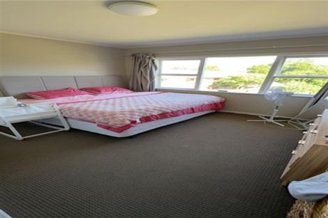 Photo of property in 117 Manuka Road, Bayview, Auckland, 0629