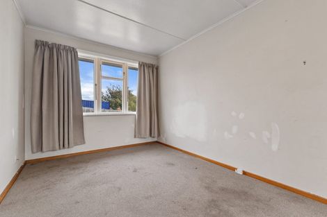 Photo of property in 12 Mattingley Street, Aranui, Christchurch, 8061