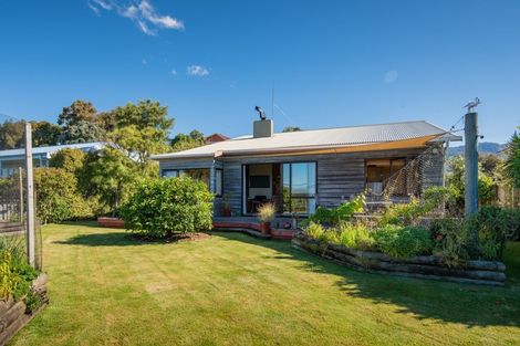 Photo of property in 266 Patons Rock Road, Patons Rock, Takaka, 7182