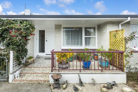 Photo of property in 50 Wai-iti Crescent, Woburn, Lower Hutt, 5010