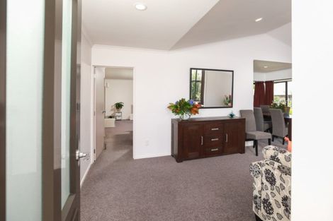 Photo of property in 37 Tuirangi Street, Flagstaff, Hamilton, 3210