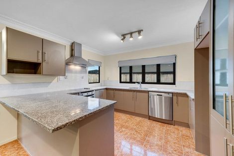 Photo of property in 8 Omana Road, Papatoetoe, Auckland, 2025