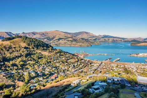 Photo of property in 11 Hyllton Heights, Lyttelton, 8082