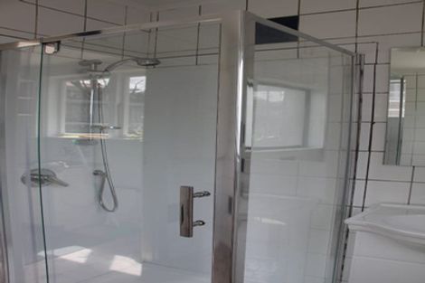 Photo of property in 3 Lewis Street, Blockhouse Bay, Auckland, 0600
