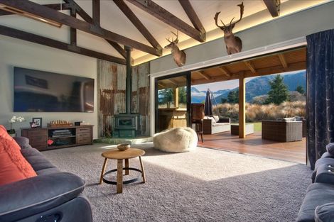 Photo of property in 9 Precipice Lane, Glenorchy, 9372