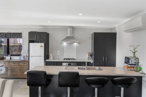 Photo of property in 10 Joy Place, Rolleston, 7614