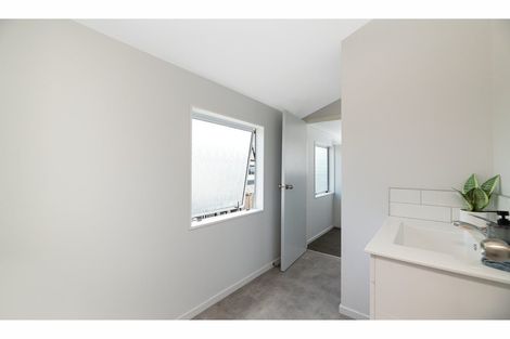 Photo of property in 90 Sherwood Street, Bellevue, Tauranga, 3110