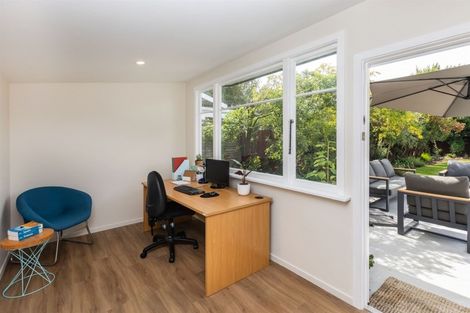 Photo of property in 71 Frankleigh Street, Somerfield, Christchurch, 8024