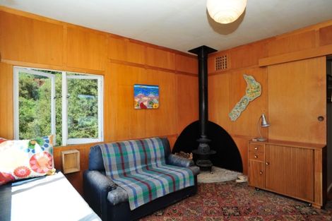 Photo of property in 46 Bayview Road, Charteris Bay, Lyttelton, 8971