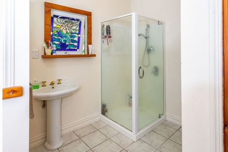 Photo of property in 3 Widdison Place, Whangamata, 3691