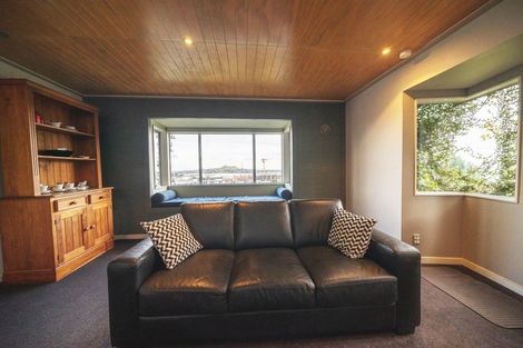 Photo of property in 41a Quadrant Road, Onehunga, Auckland, 1061