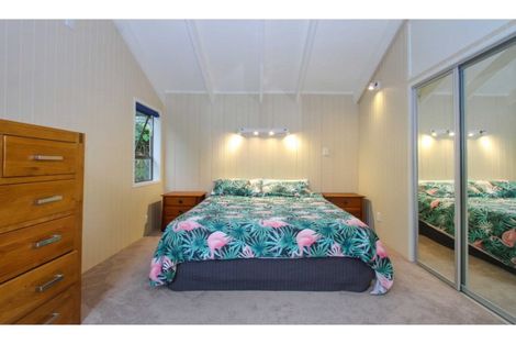 Photo of property in 30 Trelawny Place, Hillcrest, Auckland, 0627