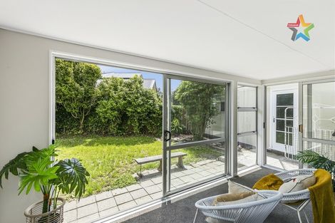 Photo of property in 13a Purser Grove, Fairfield, Lower Hutt, 5011