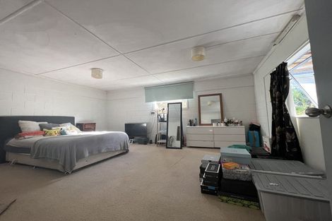 Photo of property in 16 Alton Terrace, Pakuranga Heights, Auckland, 2010