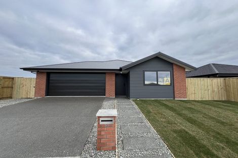 Photo of property in 35 Cousins Street, Woodend, 7691