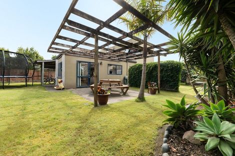 Photo of property in 41 Luculia Drive, Mount Maunganui, 3116