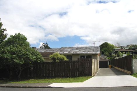 Photo of property in 14 Woodstock Road, Forrest Hill, Auckland, 0620