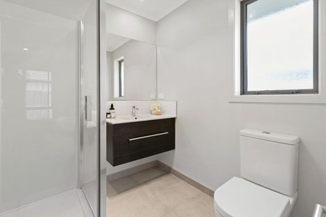 Photo of property in 20 Kotiate Street, Papamoa Beach, Papamoa, 3118