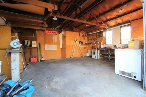 Photo of property in 7 Meadow Street, Lumsden, 9730