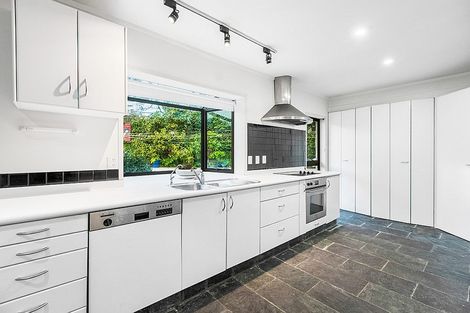 Photo of property in 271 Beach Road, Campbells Bay, Auckland, 0630