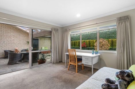 Photo of property in 42 Siemonek Rise, Bethlehem, Tauranga, 3110