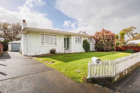 Photo of property in 17 Cavendish Crescent, Awapuni, Palmerston North, 4412