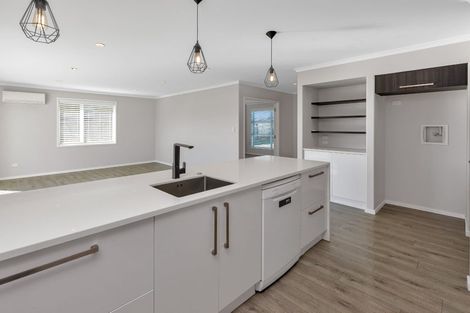 Photo of property in 80 Tamure Place, Ruakaka, 0116