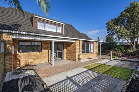 Photo of property in 102 Hatea Drive, Regent, Whangarei, 0112