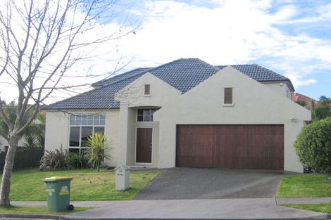 Photo of property in 14 Brooke Ridge Rise, East Tamaki Heights, Auckland, 2016