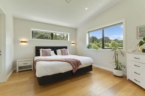 Photo of property in 43 Peregrine Falcon Road, Mount Creighton, Queenstown, 9371