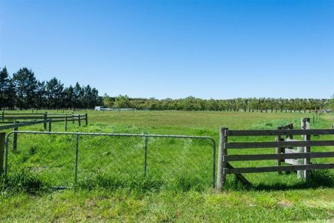 Photo of property in 142 Merton Road, Fernside, Rangiora, 7471