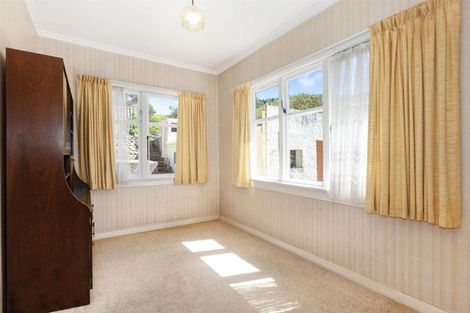 Photo of property in 4 Tainui Terrace, Tawa, Wellington, 5028