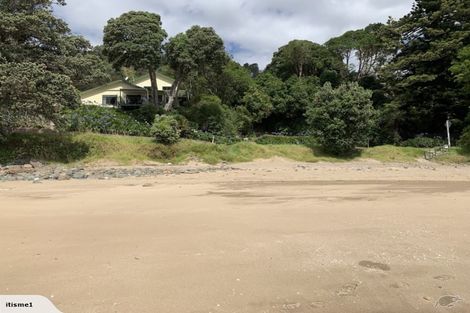 Photo of property in 264 Thames Coast Sh25 Road, Thornton Bay, Thames, 3575