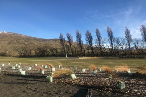 Photo of property in 19 Headley Drive, Lower Shotover, Queenstown, 9304