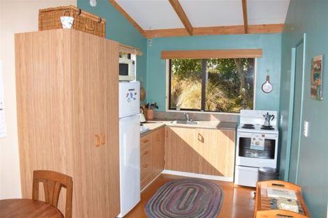 Photo of property in 68 Lukes Road, Little Akaloa, 7583