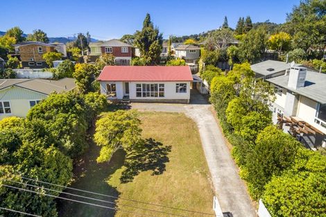 Photo of property in 23 Dowling Grove, Silverstream, Upper Hutt, 5019
