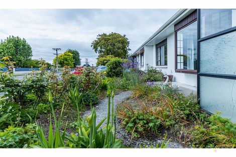 Photo of property in 2/124 Gleniti Road, Gleniti, Timaru, 7910