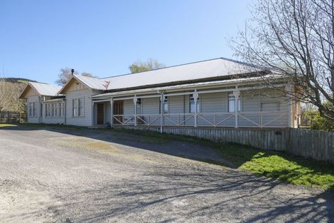 Photo of property in 3345 Weber Road, Weber, Dannevirke, 4970
