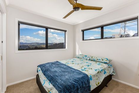 Photo of property in 9 Trysail Place, Whitby, Porirua, 5024